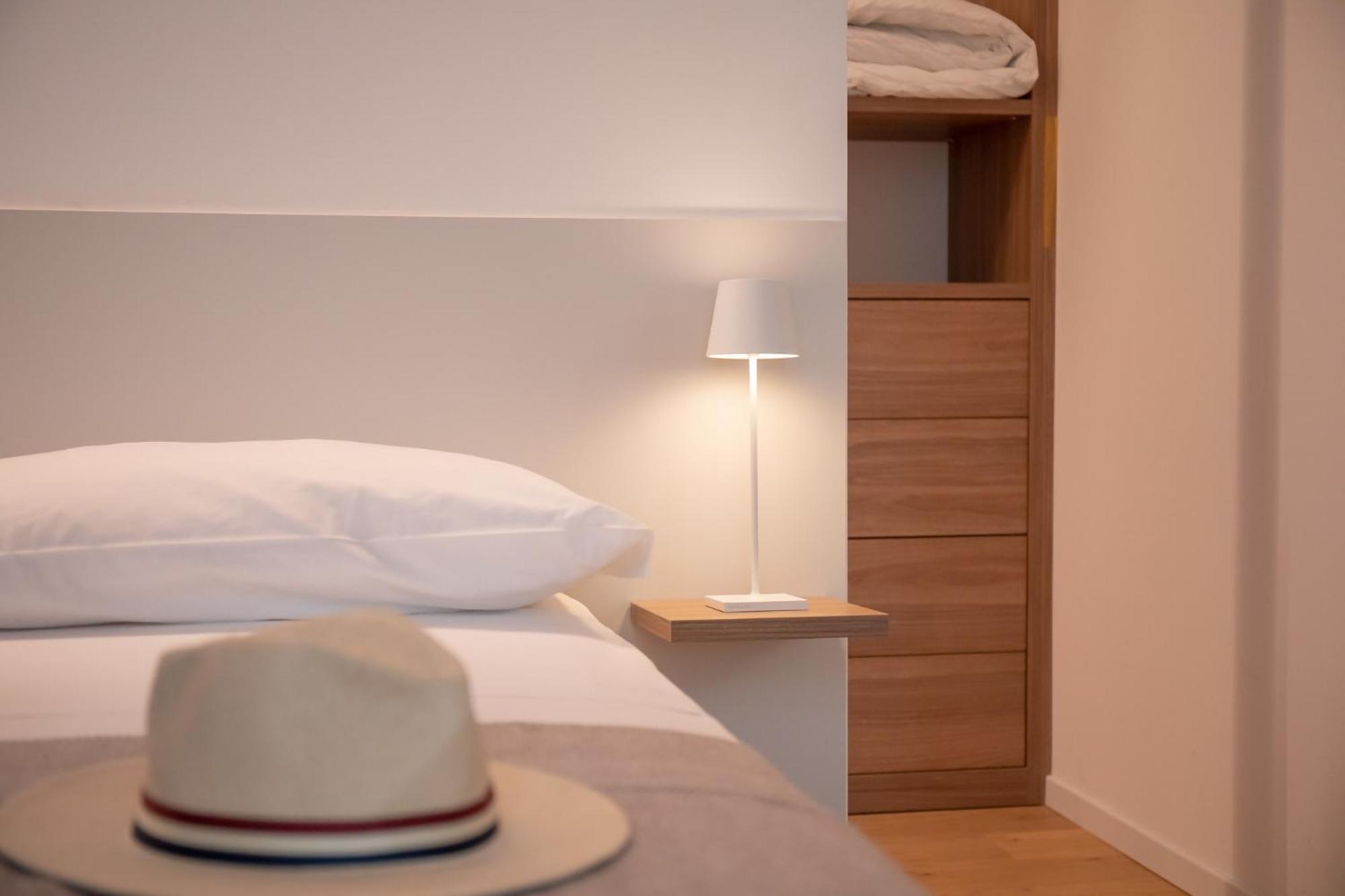 Amendola City View Apartments Suite Romantica Como Eksteriør billede