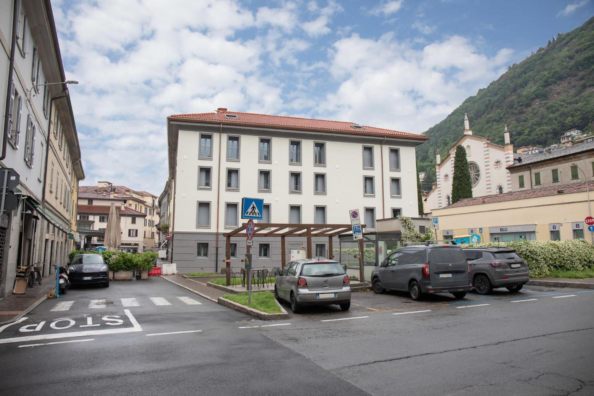 Amendola City View Apartments Suite Romantica Como Eksteriør billede