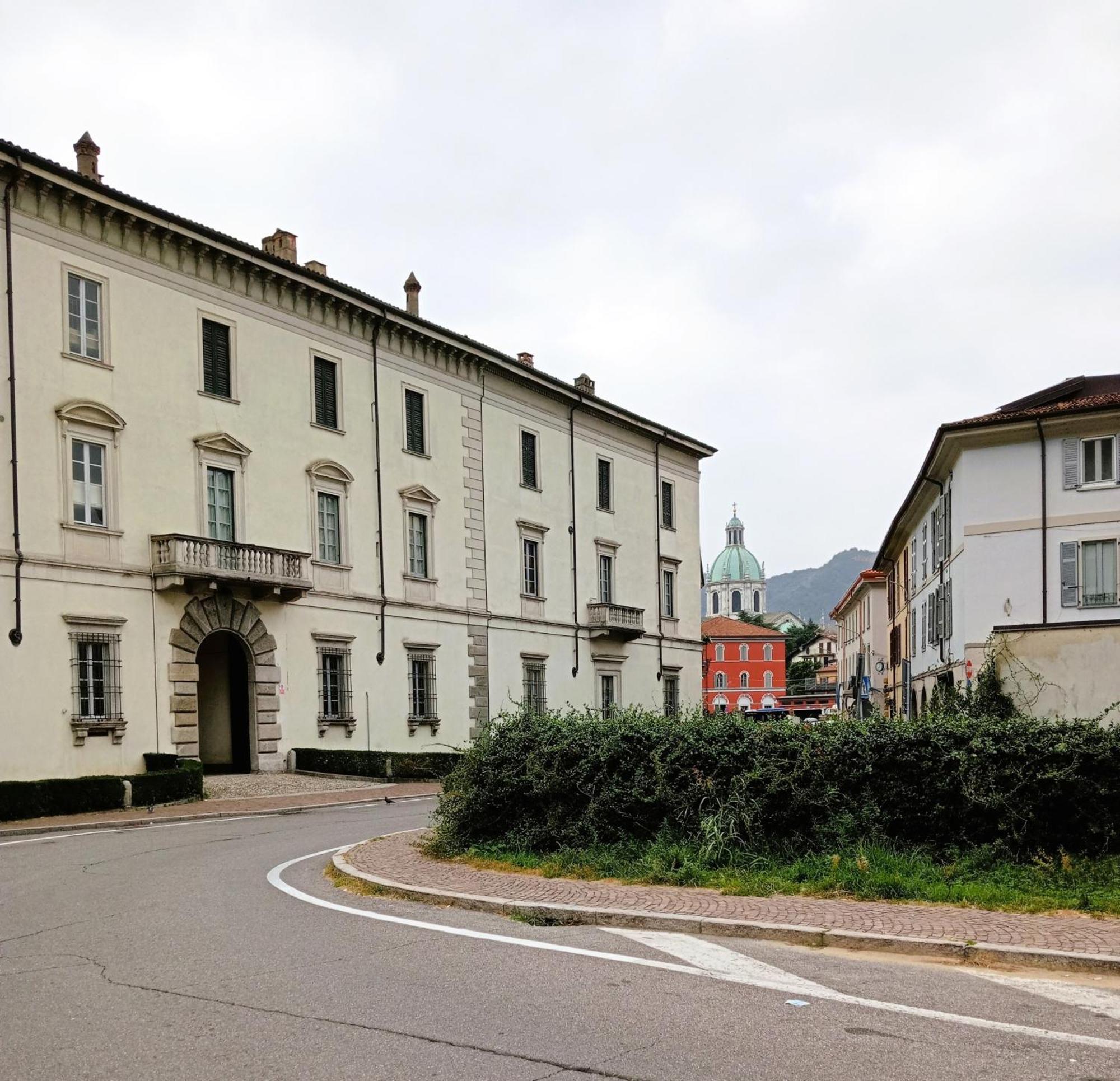 Amendola City View Apartments Suite Romantica Como Eksteriør billede
